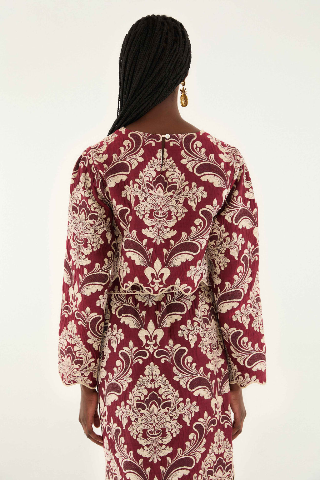 Bicolor Jacquard Waves Long Sleeve Top